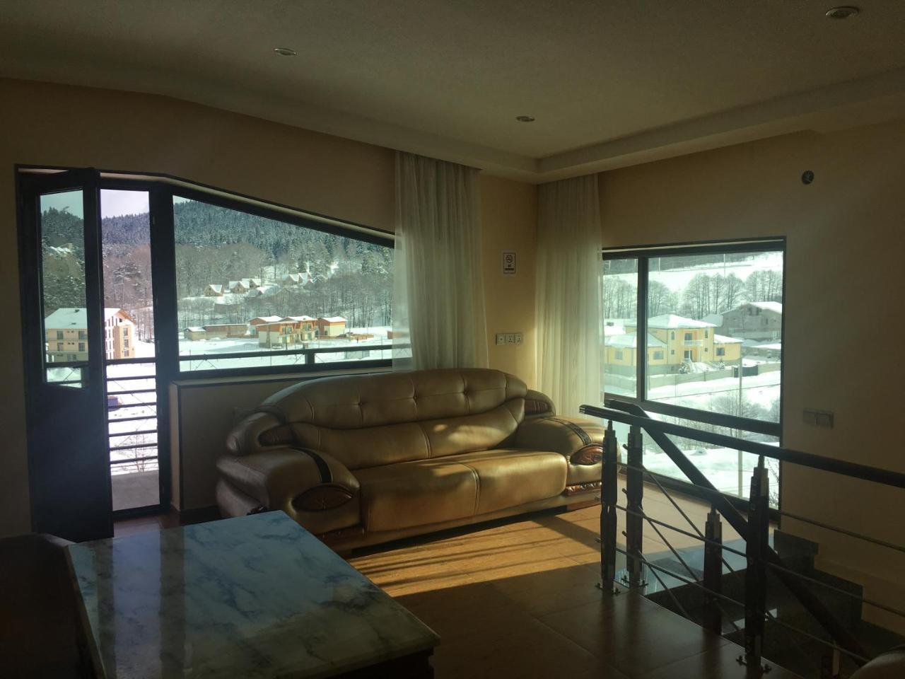 Hotel In บาคูเรียนี ภายนอก รูปภาพ